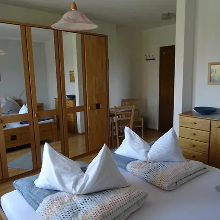 Penzion Fruhstuckspension Haus Brenner